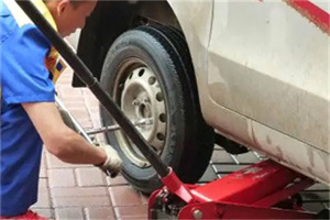 梁河附近拖车24小时服务热线电话